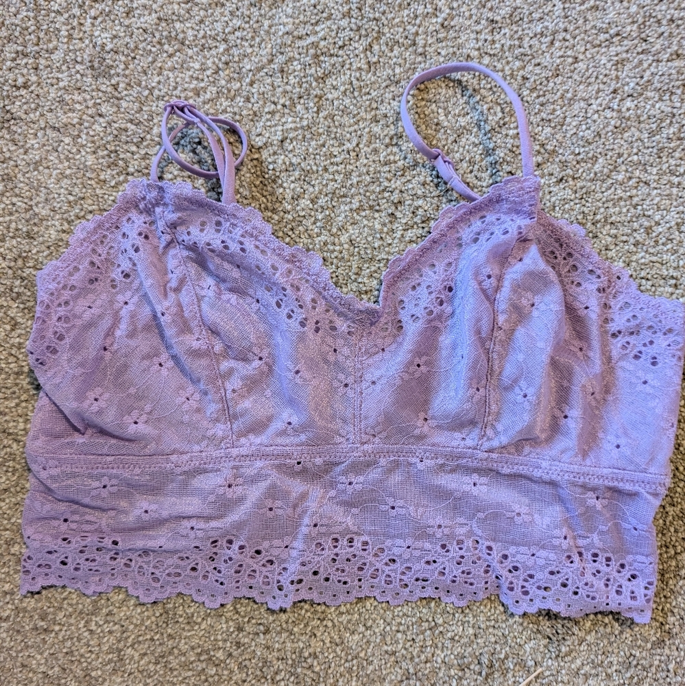 b. Tempt'd Lavender Lace Bralette NWOT - Picture 6 of 7